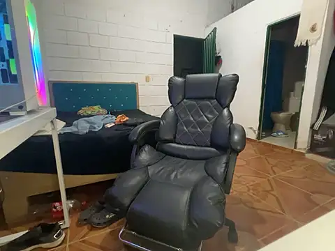 Max TheHorseDick online show from 04/09/26, 04:45