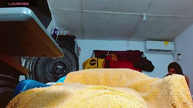 THAKIANYSBIGCOCK online show from 10/23/25, 06:39