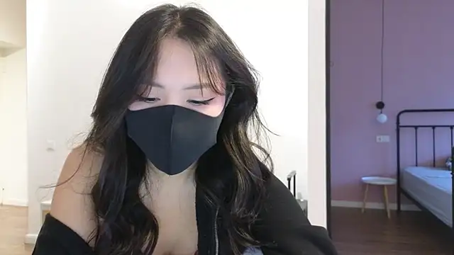 TammiLou online show from 02/10/25, 04:30