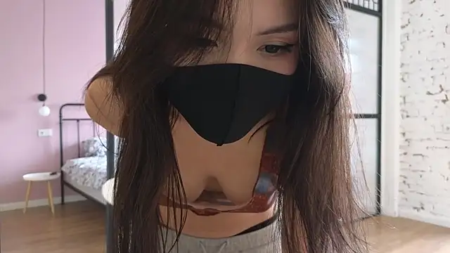 TammiLou online show from 02/24/25, 04:27