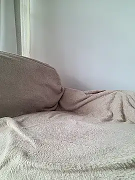 Snapshot of Electric_bae chatting on 11/19/25, 02:06 Electric bae online show from 11/19/25, 02:06