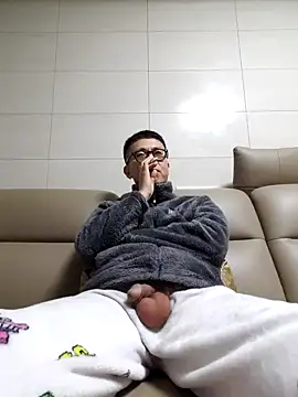 Ssk10N online show from 02/06/25, 08:23