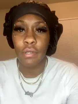 Foreignthababyy online show from 01/07/26, 05:43