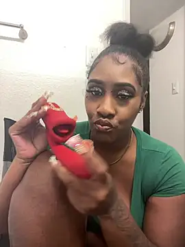 Snapshot of Foreignthababyy chatting on 03/28/26, 04:23 Foreignthababyy online show from 03/28/26, 04:23