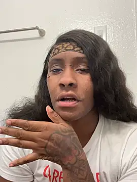 Snapshot of Foreignthababyy chatting on 04/09/26, 04:56 Foreignthababyy online show from 04/09/26, 04:56