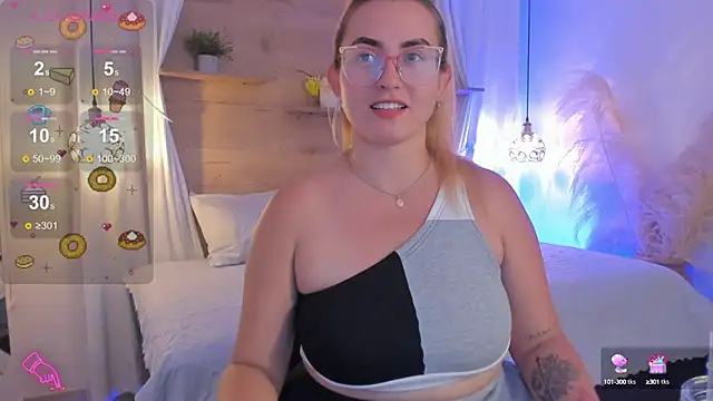 halaaa 1 online show from 02/03/25, 10:21