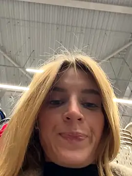 -AngelAri- online show from 09/30/25, 09:09