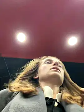 -AngelAri- online show from 12/18/25, 06:14