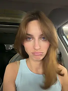 Snapshot of -AngelAri- chatting on 03/20/26, 06:02 -AngelAri- online show from 03/20/26, 06:02