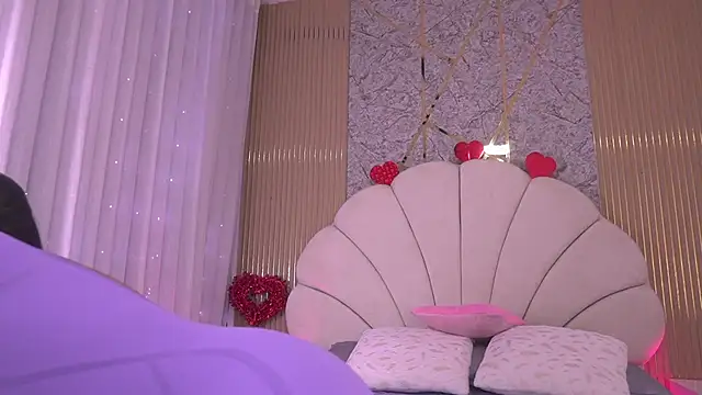 mssburbuja online show from 02/24/26, 03:15