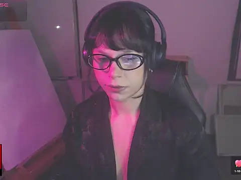 Snapshot of alien__show chatting on 03/10/26, 03:22 alien show online show from 03/10/26, 03:22