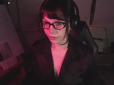 Snapshot of alien__show chatting on 04/01/26, 03:40 alien show online show from 04/01/26, 03:40