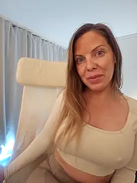 novaforyou1 online show from 11/26/25, 07:37