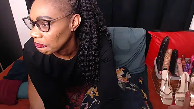 sexybootylicious online show from 09/10/25, 05:02