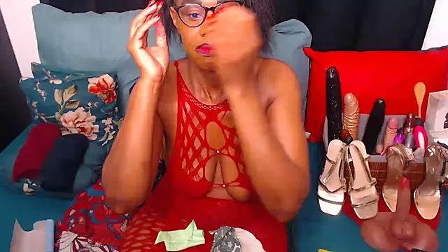 sexybootylicious online show from 10/11/25, 09:08