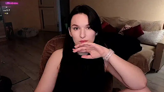 Snapshot of Val_lava chatting on 01/15/25, 07:37 Val lava online show from 01/15/25, 07:37