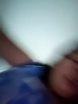 Snapshot of Haru_Queenn chatting on 04/13/26, 11:10 Haru Queenn online show from 04/13/26, 11:10