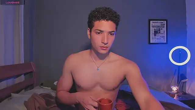 Snapshot of MitchellXD chatting on 03/08/26, 03:16 MitchellXD online show from 03/08/26, 03:16