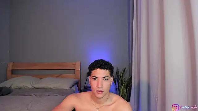 Snapshot of MitchellXD chatting on 04/17/26, 02:31 MitchellXD online show from 04/17/26, 02:31