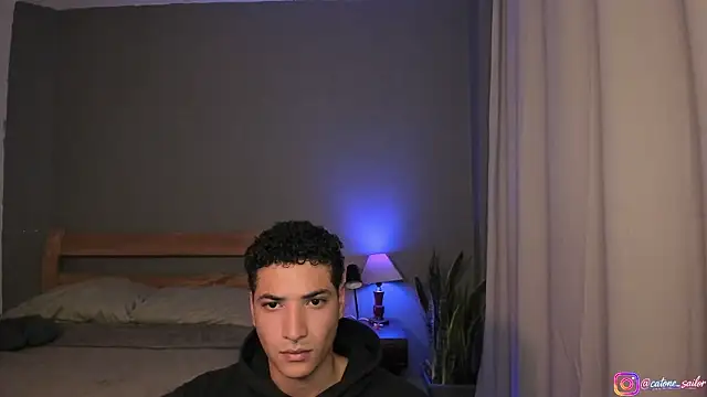 Snapshot of MitchellXD chatting on 04/18/26, 03:27 MitchellXD online show from 04/18/26, 03:27