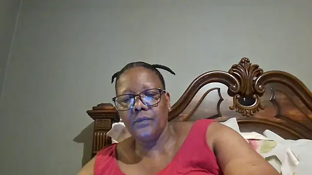 Snapshot of SEXYBOOBSNASS chatting on 01/21/25, 08:43 SEXYBOOBSNASS online show from 01/21/25, 08:43