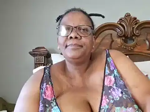 Snapshot of SEXYBOOBSNASS chatting on 01/31/25, 08:11 SEXYBOOBSNASS online show from 01/31/25, 08:11