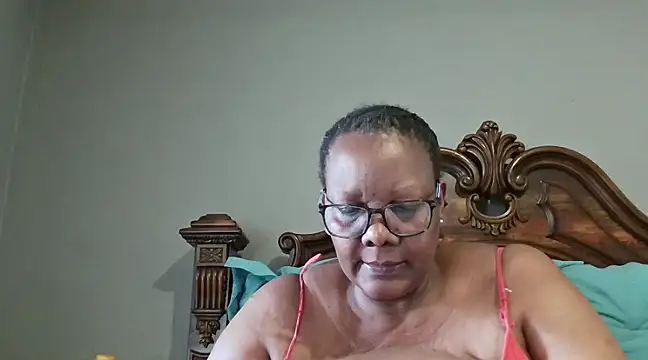 Snapshot of SEXYBOOBSNASS chatting on 03/06/25, 12:30 SEXYBOOBSNASS online show from 03/06/25, 12:30