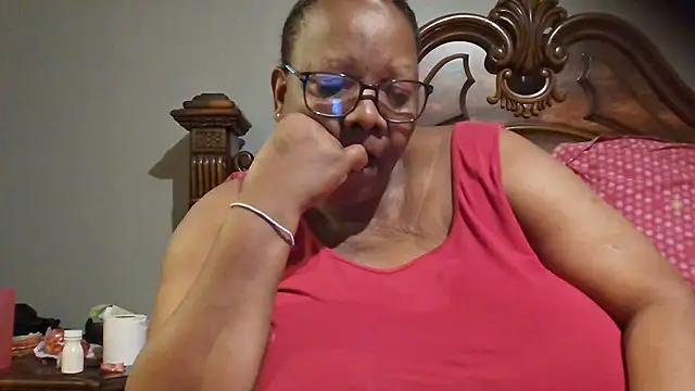 Snapshot of SEXYBOOBSNASS chatting on 03/21/25, 09:12 SEXYBOOBSNASS online show from 03/21/25, 09:12