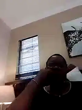 Snapshot of SEXYBOOBSNASS chatting on 09/17/25, 08:27 SEXYBOOBSNASS online show from 09/17/25, 08:27