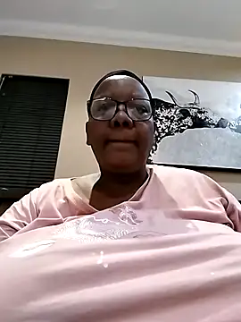 Snapshot of SEXYBOOBSNASS chatting on 09/21/25, 04:30 SEXYBOOBSNASS online show from 09/21/25, 04:30