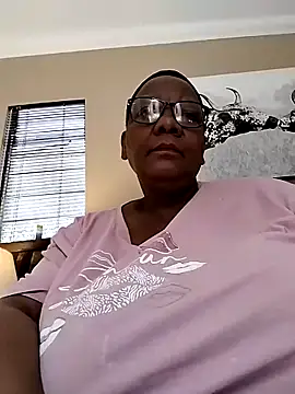 Snapshot of SEXYBOOBSNASS chatting on 09/27/25, 08:19 SEXYBOOBSNASS online show from 09/27/25, 08:19