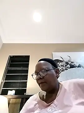 Snapshot of SEXYBOOBSNASS chatting on 09/27/25, 08:47 SEXYBOOBSNASS online show from 09/27/25, 08:47