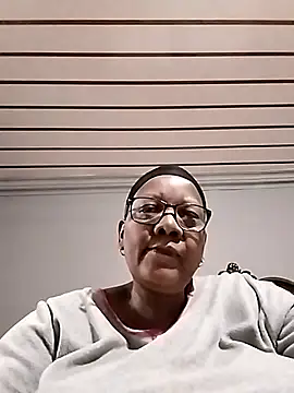 Snapshot of SEXYBOOBSNASS chatting on 10/03/25, 08:28 SEXYBOOBSNASS online show from 10/03/25, 08:28