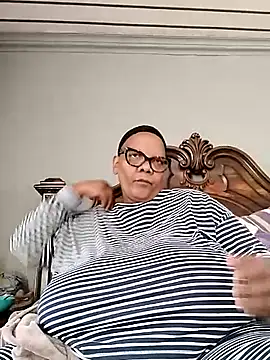 Snapshot of SEXYBOOBSNASS chatting on 10/21/25, 07:42 SEXYBOOBSNASS online show from 10/21/25, 07:42