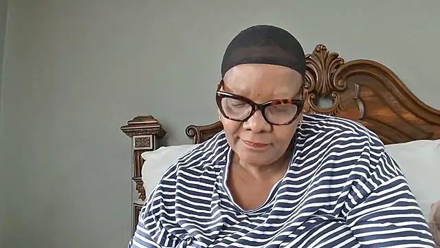 Snapshot of SEXYBOOBSNASS chatting on 11/29/25, 05:10 SEXYBOOBSNASS online show from 11/29/25, 05:10