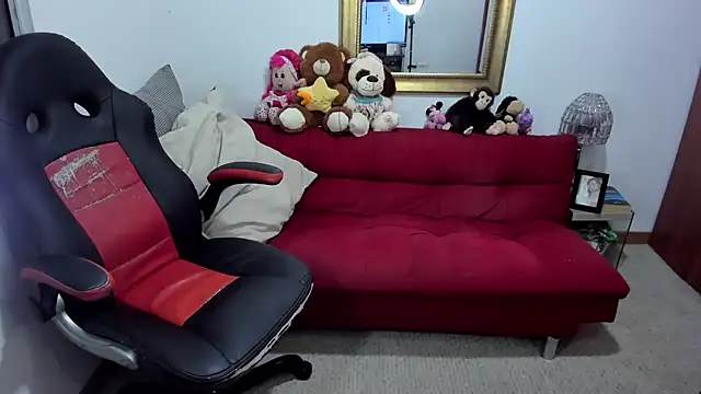 NicolettColin online show from 02/19/25, 03:06