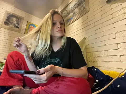 Angel girllovemy online show from 02/07/25, 04:56