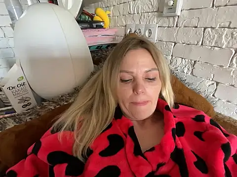 Angel girllovemy online show from 03/05/25, 11:38