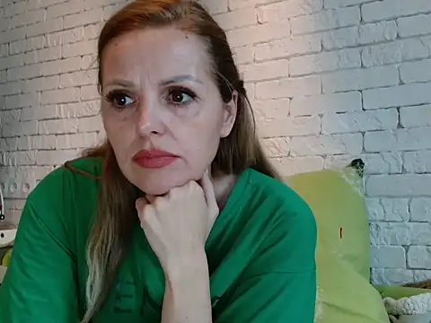 Angel girllovemy online show from 09/18/25, 07:21