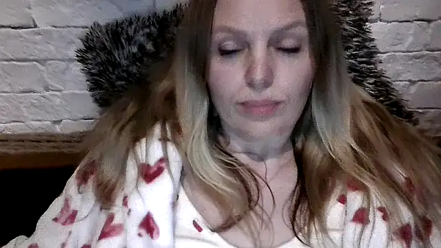 Angel girllovemy online show from 02/16/26, 08:27