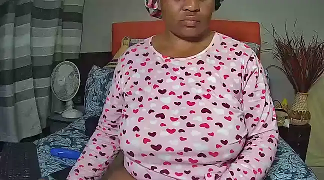 missboobsxx online show from 01/17/25, 06:54