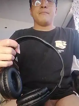 Mghty-cockl88 online show from 12/14/25, 03:39