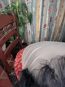 uma patna000 online show from 11/14/25, 02:49