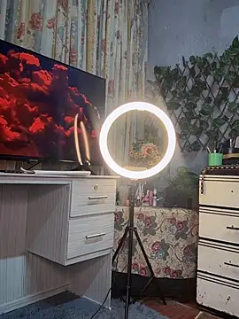 uma patna000 online show from 12/14/25, 10:47