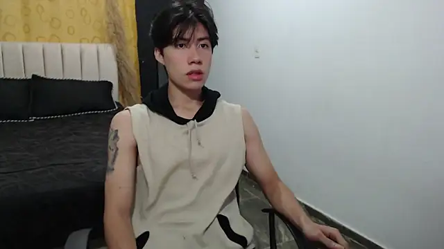 Elio-cam online show from 12/11/24, 08:47