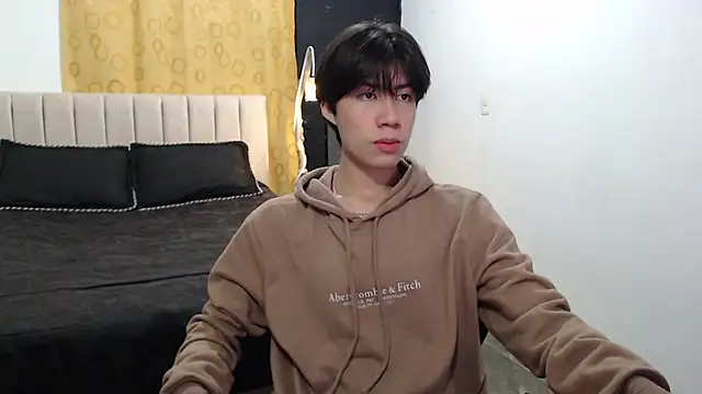 Elio-cam online show from 02/17/25, 09:13