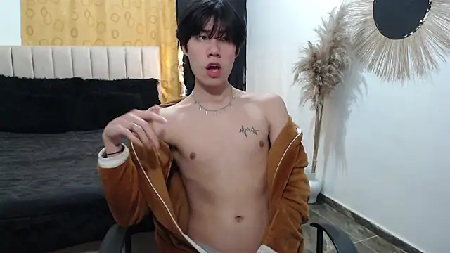 Elio-cam online show from 01/09/26, 06:49