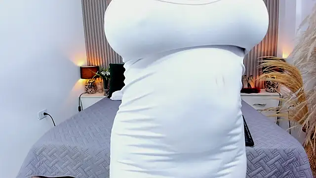 gabytyara2 online show from 03/24/26, 04:45