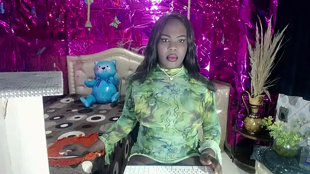 Snapshot of CatrinaGill chatting on 01/05/26, 07:06 CatrinaGill online show from 01/05/26, 07:06