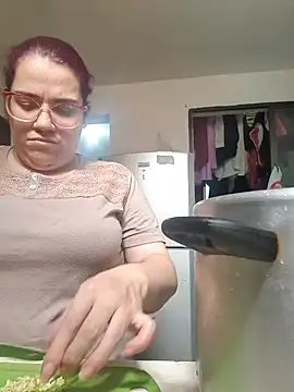 karlythothxh online show from 02/19/25, 06:21